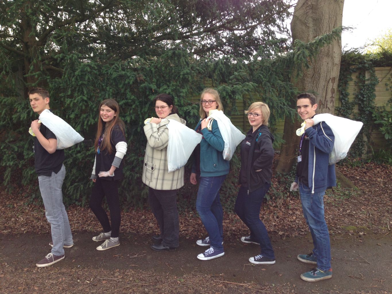 Students from Farnham Sixth Form College litter picking.